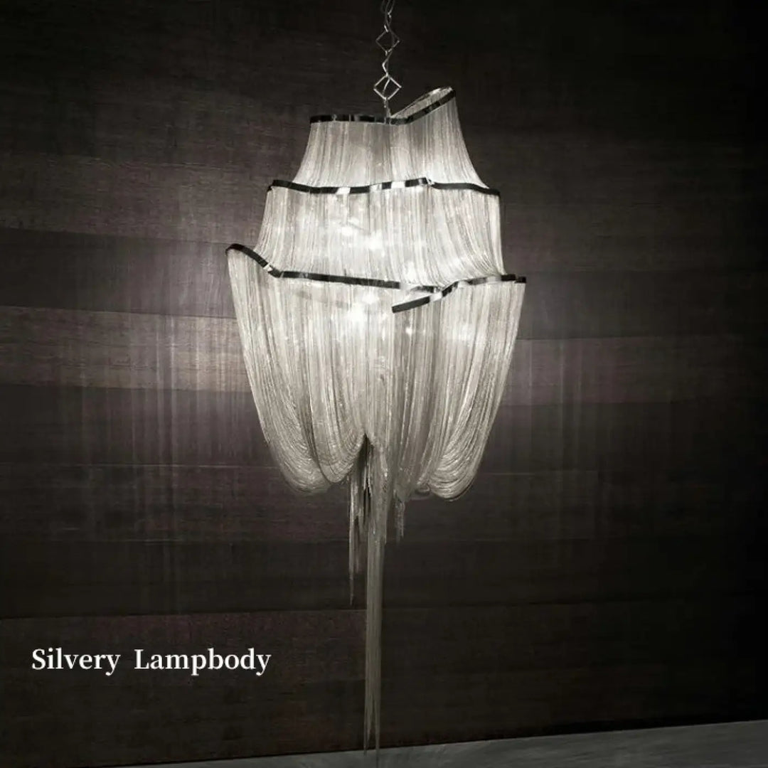 Suspension design chaînes luxe grand format style