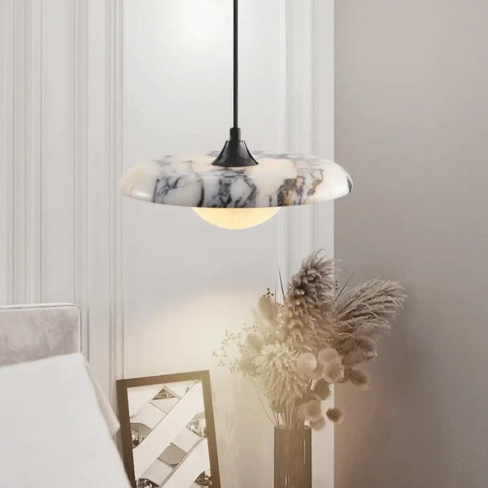 Suspension Design Avec Disque En Marbre Et Demi-Sphère

