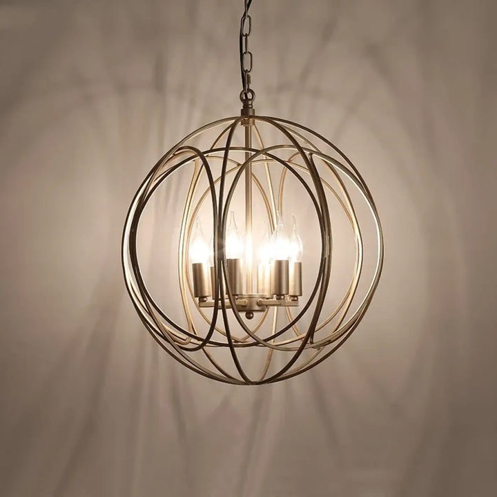 Suspension Design Dorée En Forme De Sphère Raffinée