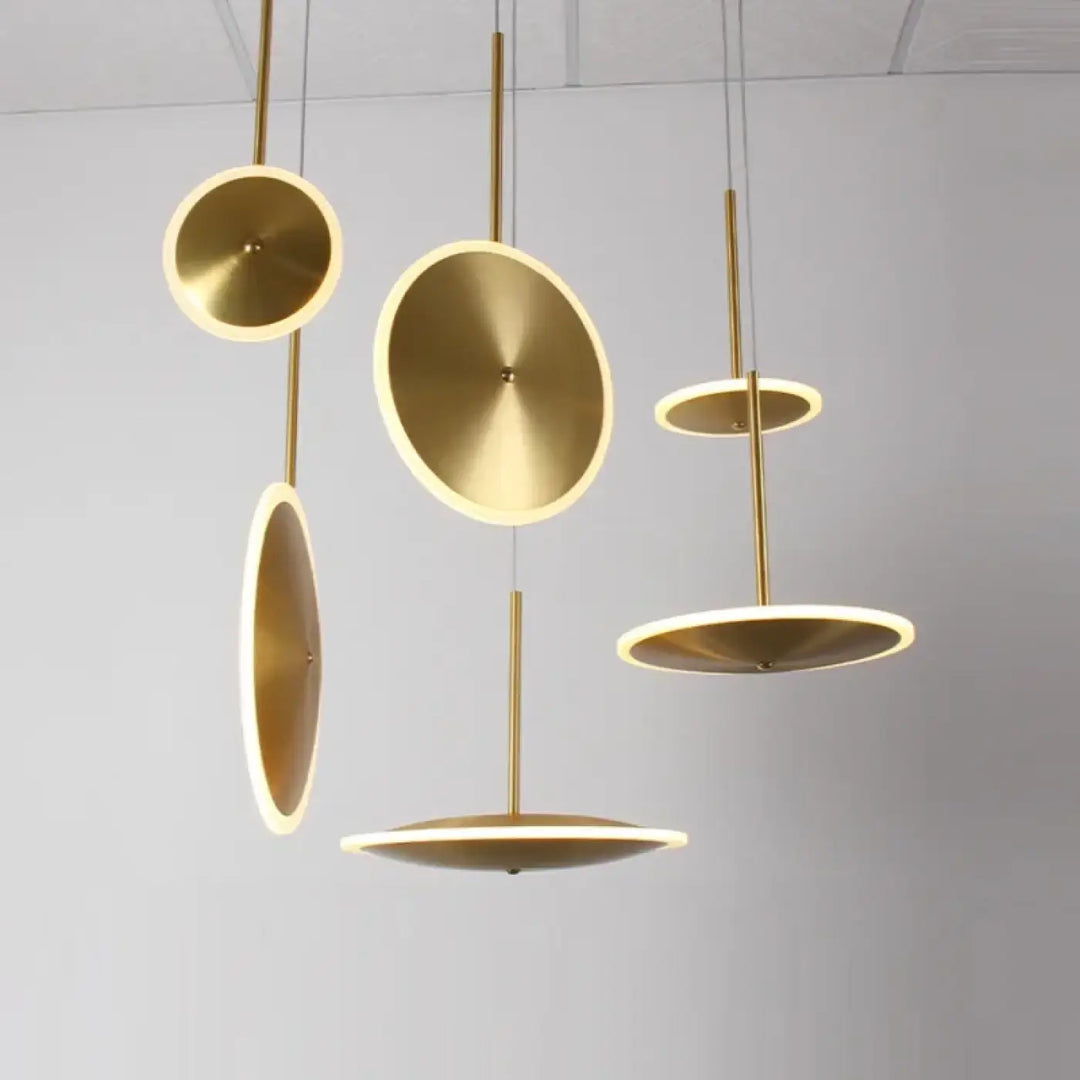 Suspension design dorée moderne à disques lumineux