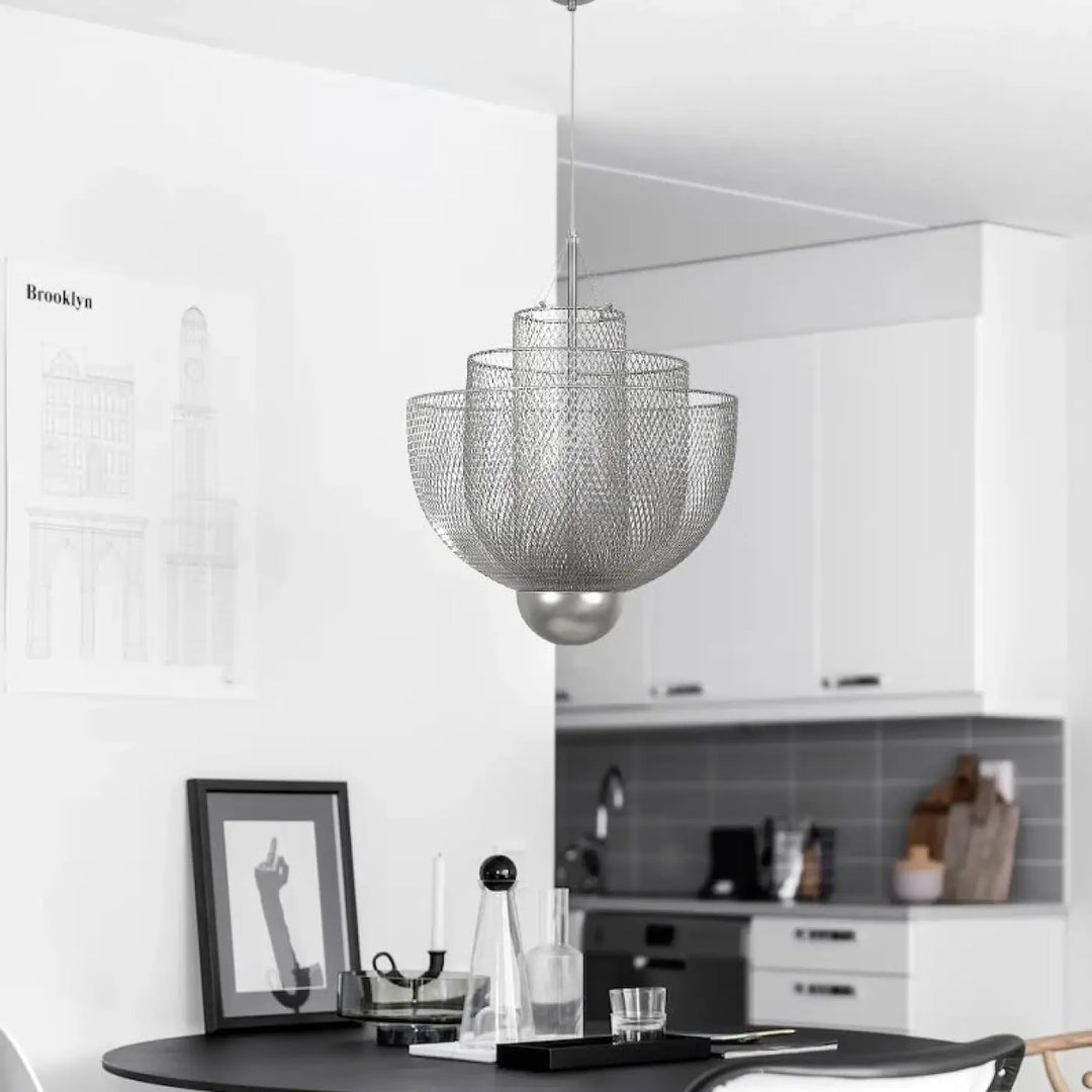 Suspension Design Métal Doré Forme Fleur Sculptée Moderne Élégante