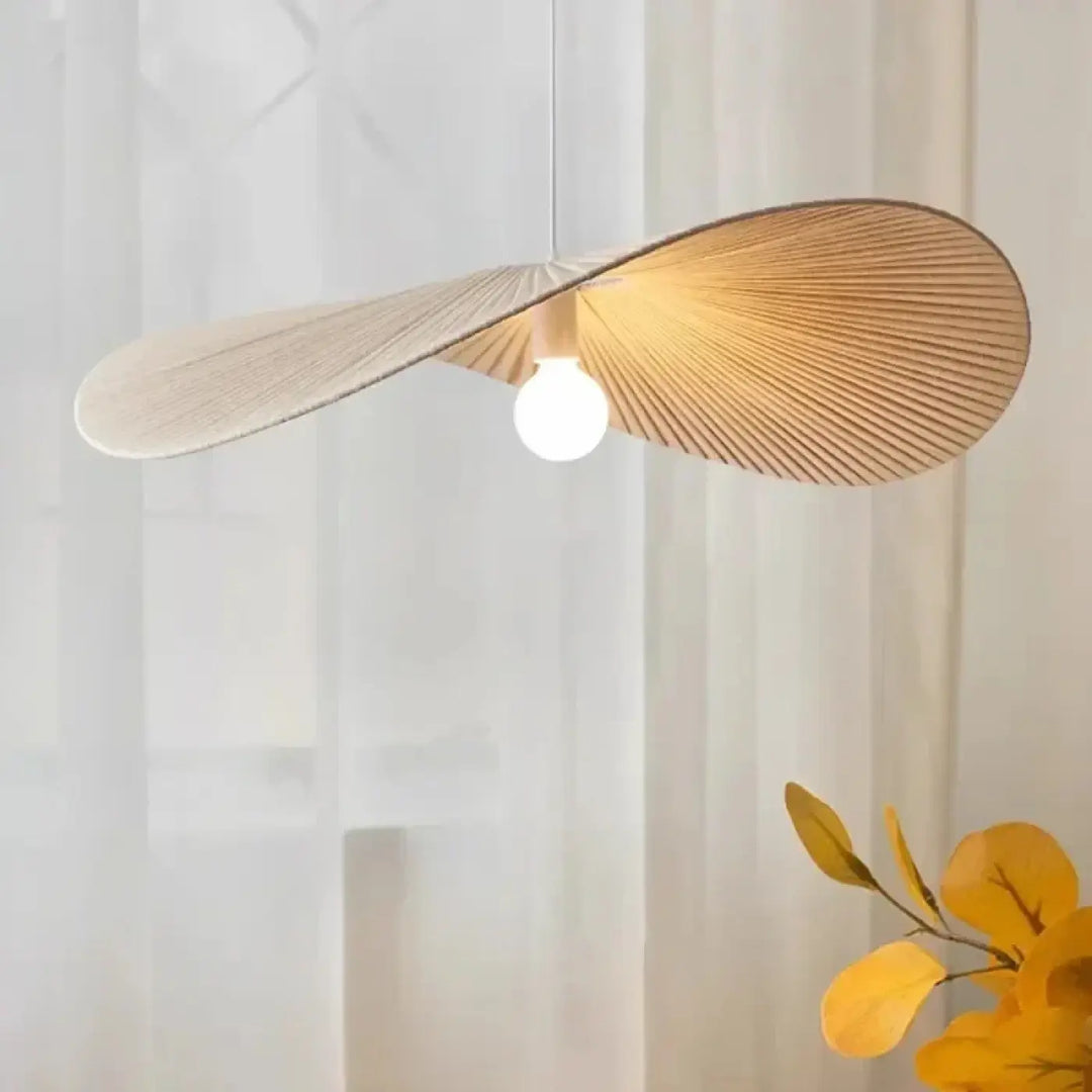 Suspension Design Naturel En Tissu Forme Aile Élégante