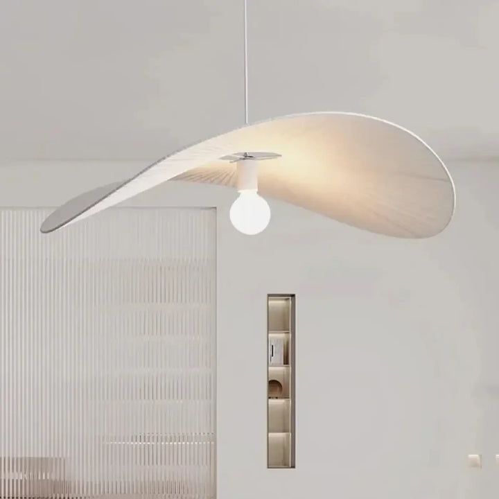 Suspension Design Naturel En Tissu Forme Aile Élégante