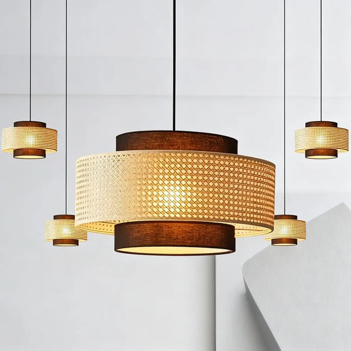 Suspension design naturelle rotin tressé et textile chic
