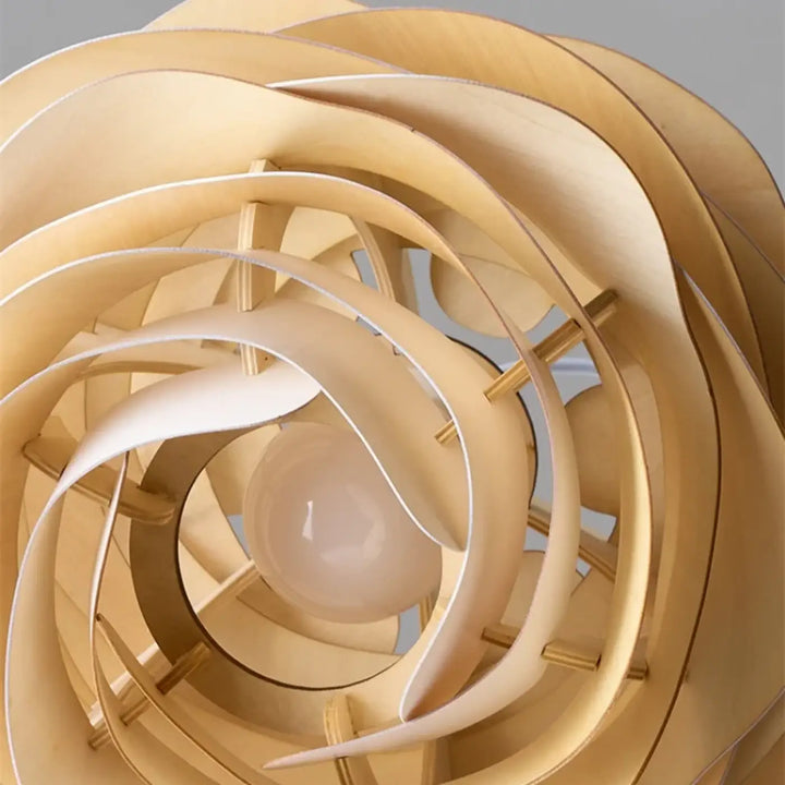 Suspension design ondulée blanche effet pétales lumineux