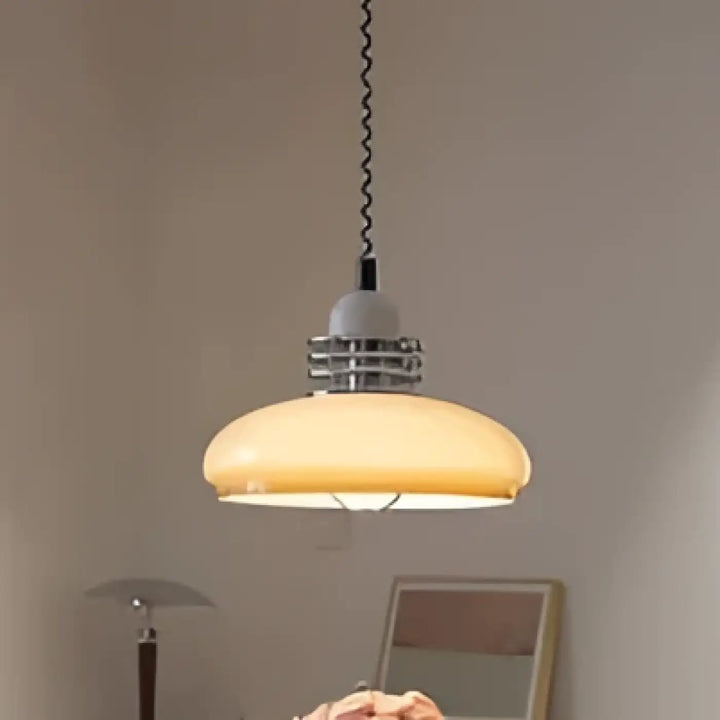 Suspension luminaire camila avec design rétro en verre chaud et cadre métal chrome pour suspension design rétro