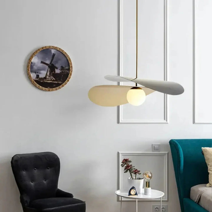 Suspension Design Trois Pales Blanc Et Doré Moderne

