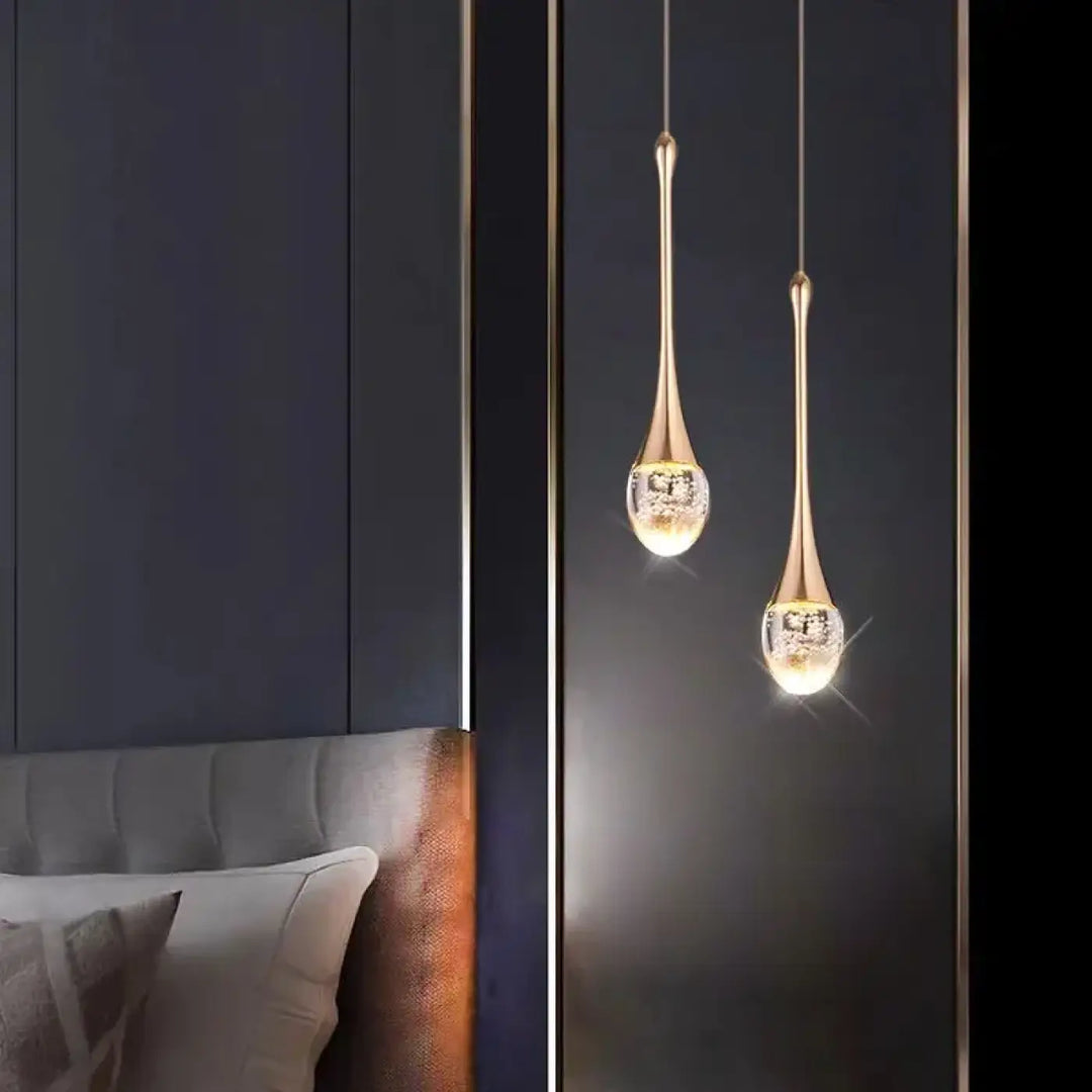 Suspension goutte dorée élégante en version 1, 2 ou 3 lampes