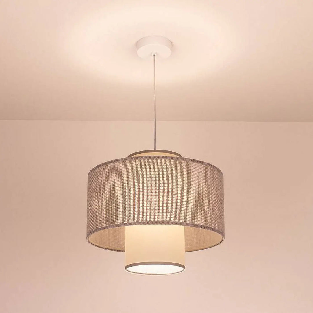Suspension grise double en tissu tressé beige avec design moderne et fixation plafond blanche pour éclairage intérieur