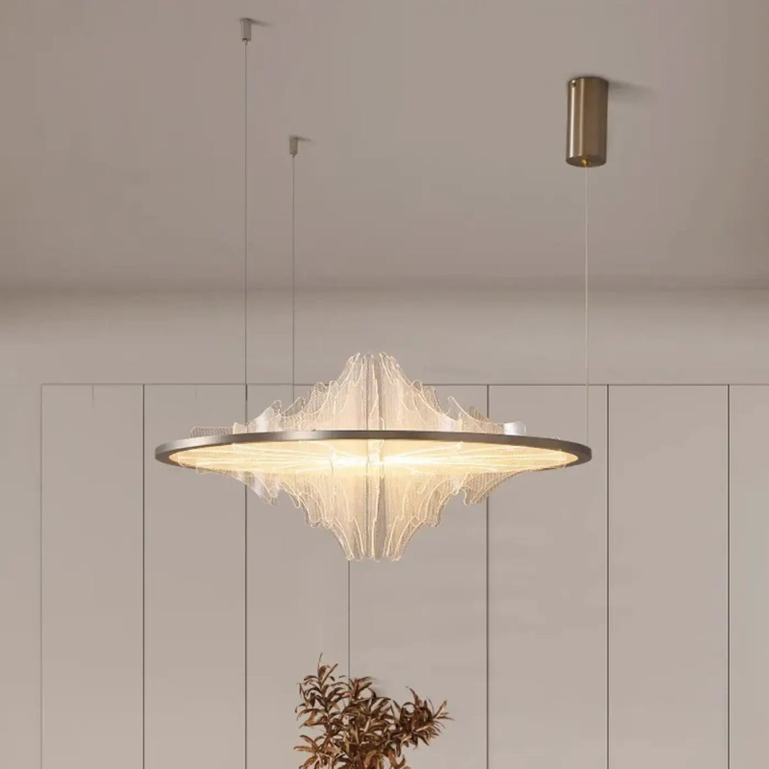 Suspension led design ondulée moderne et élégante blanc doré