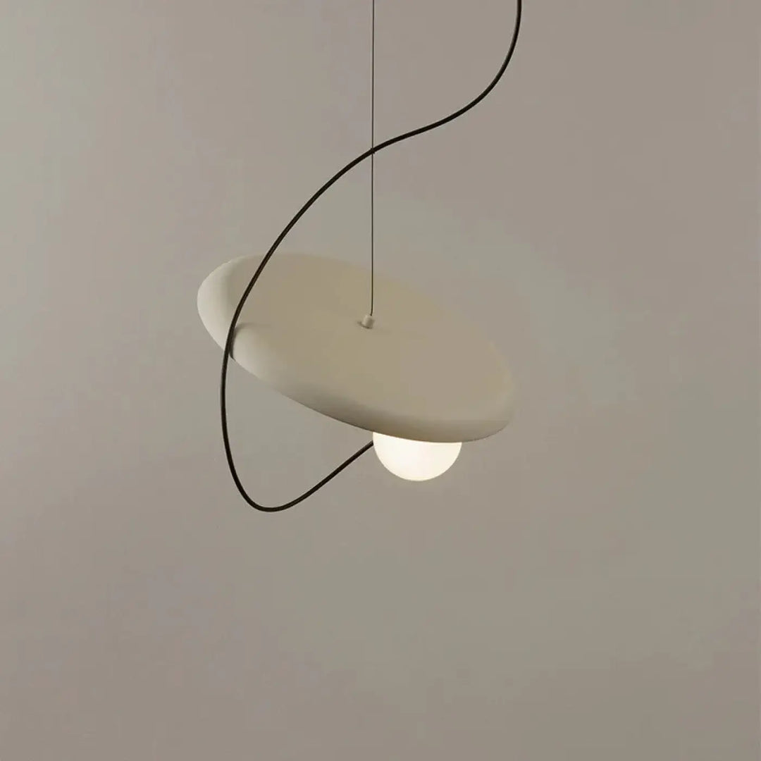 Suspension led avec design unique et éclairage doux élégante