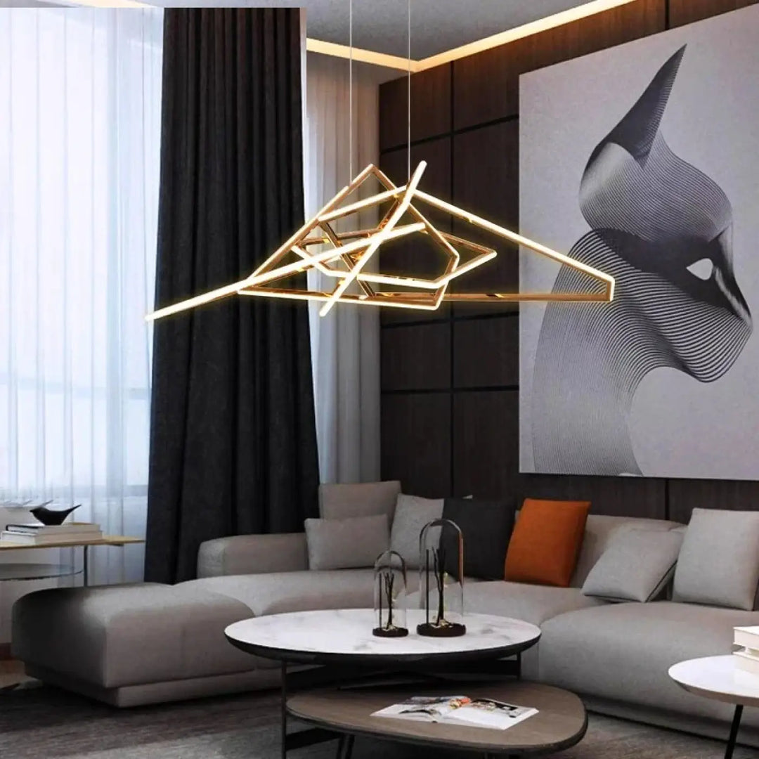 Suspension LED Dorée Design Géométrique Pour Salon Moderne