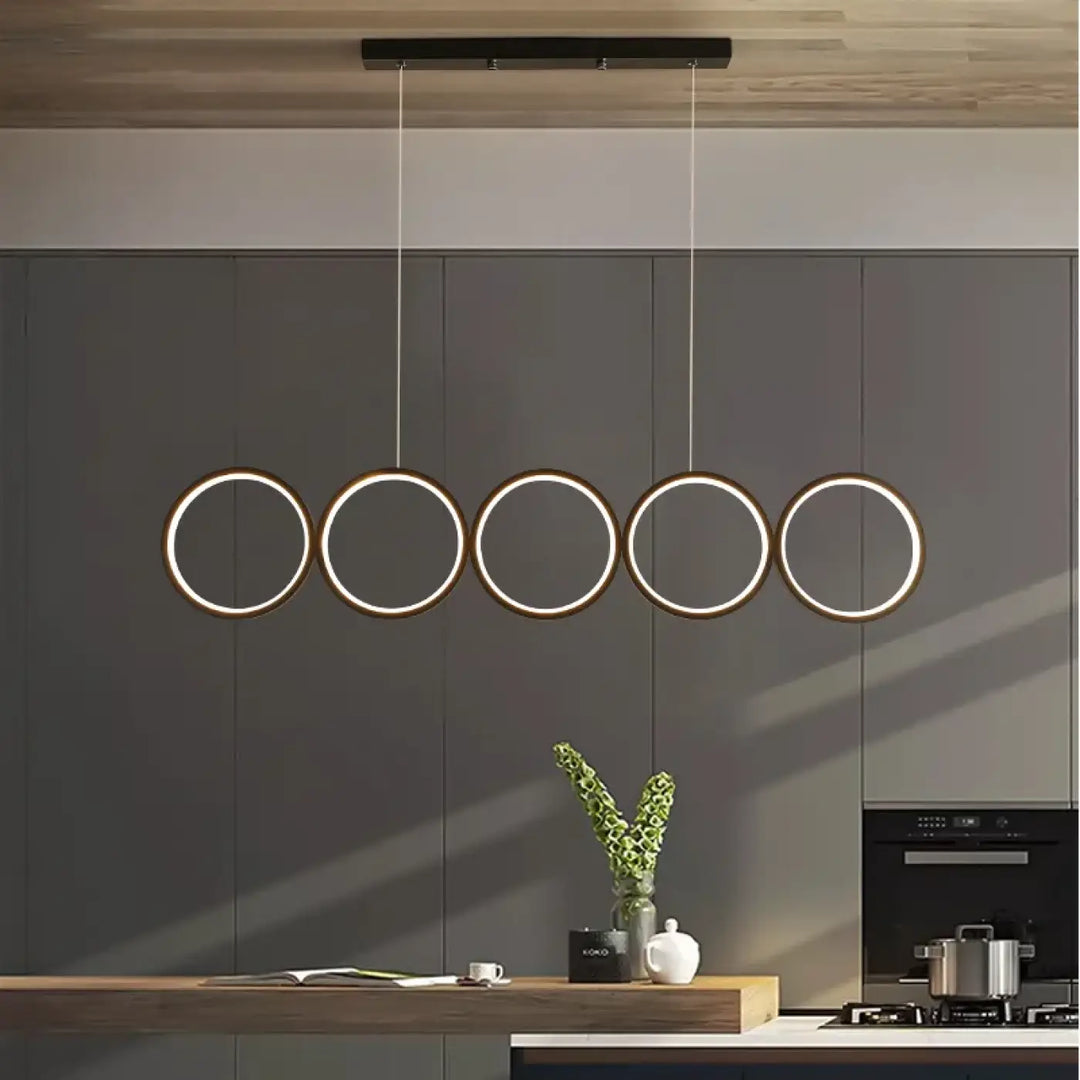 Suspension luminaire anneaux minimalistes et elégants