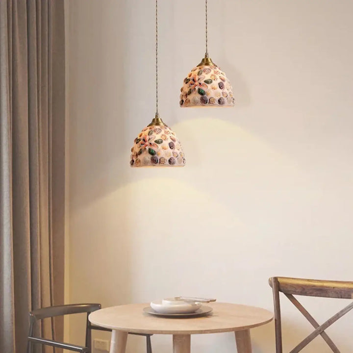 Suspension Luminaire Art Déco Orné De Coquillage