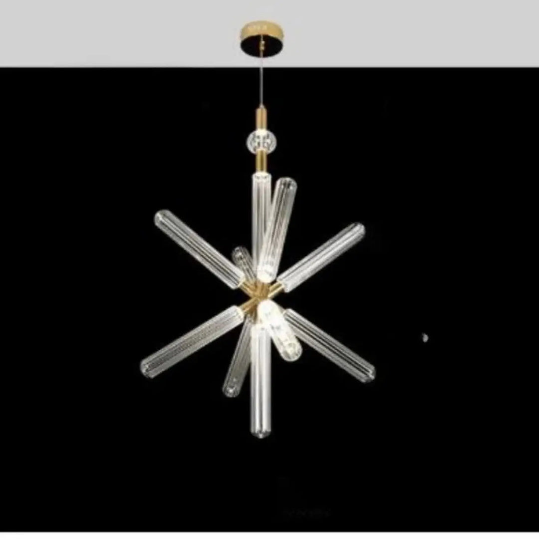 Suspension luminaire artistique striel en verre cannelé avec tubes en verre clair et accents métalliques dorés modernes