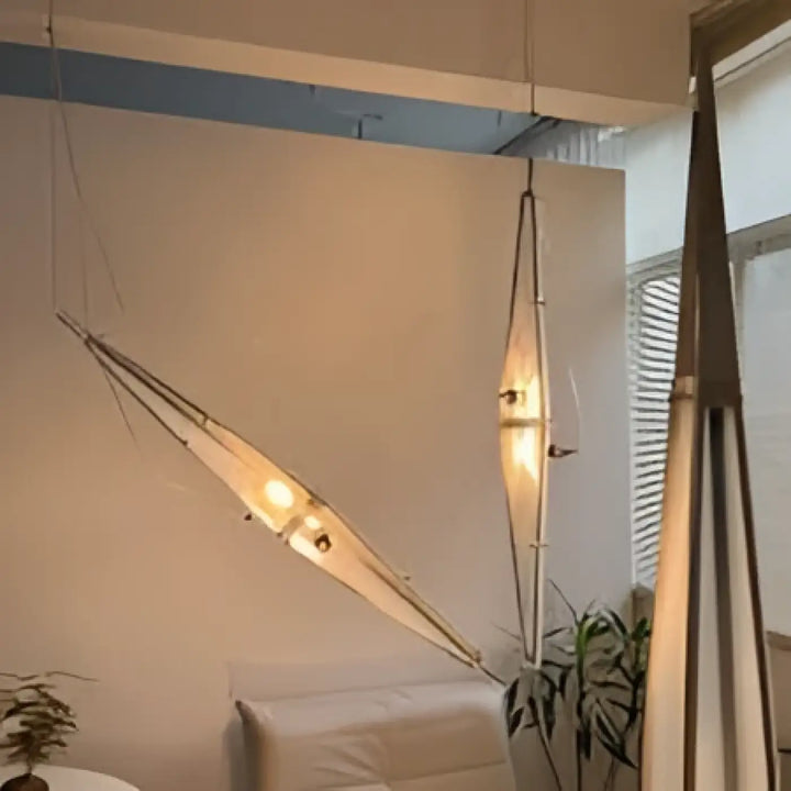 Suspension luminaire kai avec led e27 à cadre métallique fin et lumière chaude idéale pour décoration intérieure