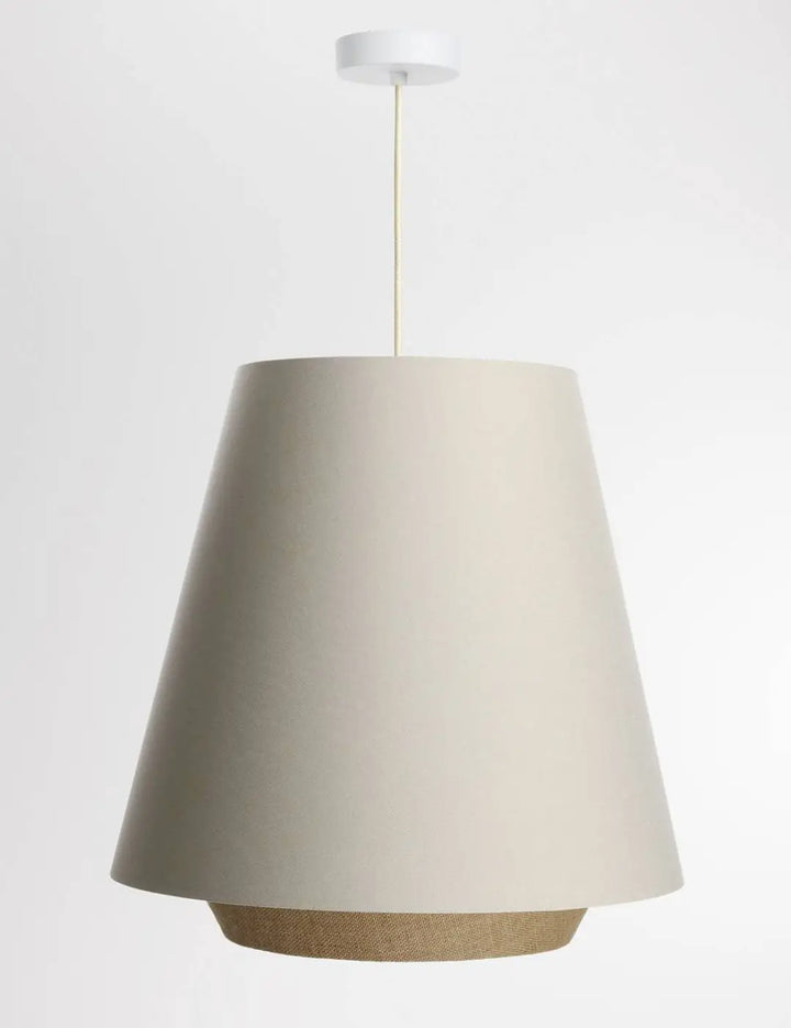 Suspension luminaire beige doblo avec abat-jour conique crème et base texturée ton naturel pour plafond blanc