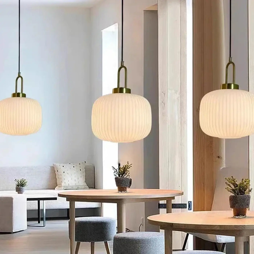 Suspension Luminaire Blanche Au Design Épuré Style Minimaliste