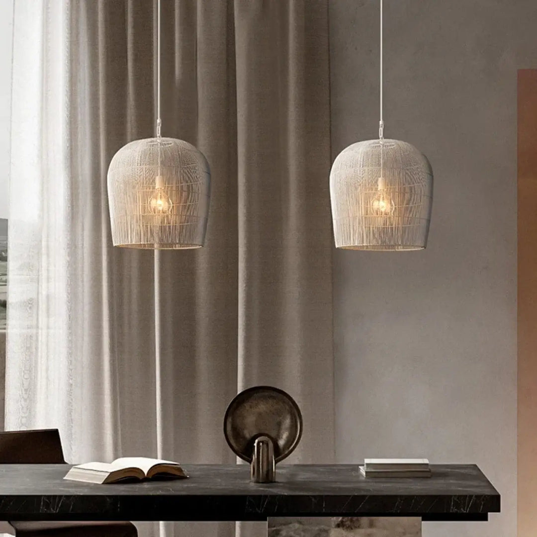 Suspension luminaire blanche en fil tissé au style moderne