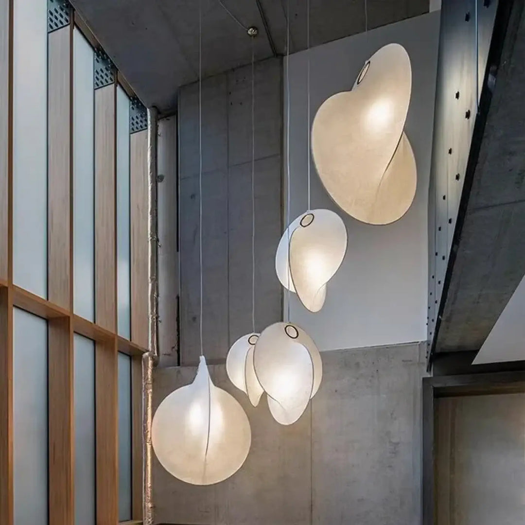 Suspension luminaire blanche en forme de lanterne japonaise


