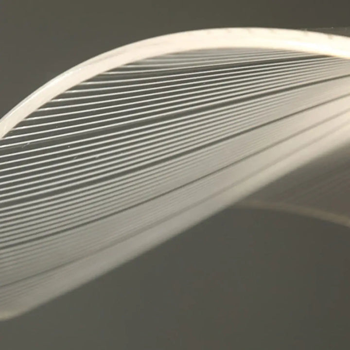 Suspension luminaire blanche inspirée de la feuille de lotus

