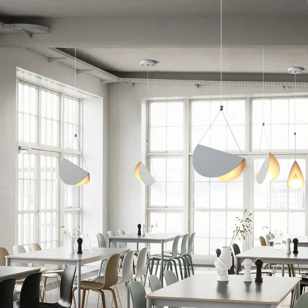 Suspension luminaire blanche en métal style origami