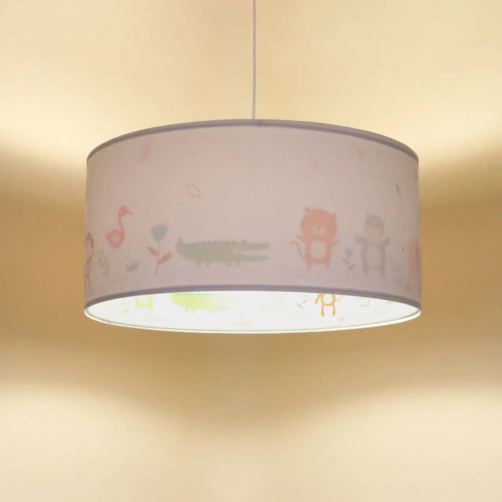 Cylindrique suspension luminaire sweet dreams blanc vert clair en tissu avec illustrations aux adorables animaux et plantes pastel