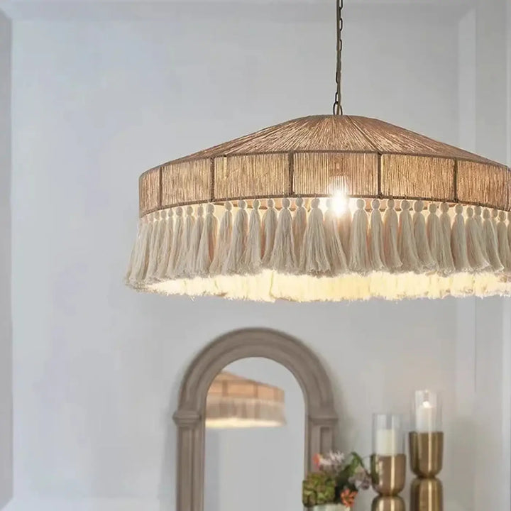 Suspension bohème chic en fibres naturelles chaleureux