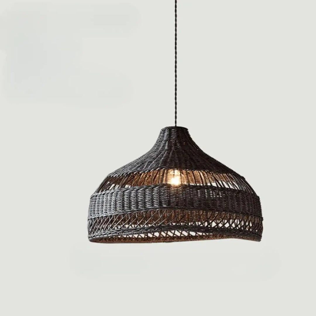 Suspension luminaire tresso en rotin tressé brun foncé avec design conique et ampoule visible pour style bohème