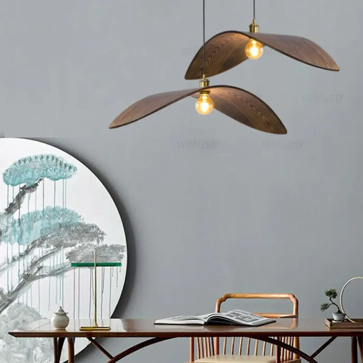 Suspension en bois avec abat‑jour élégant naturel chic