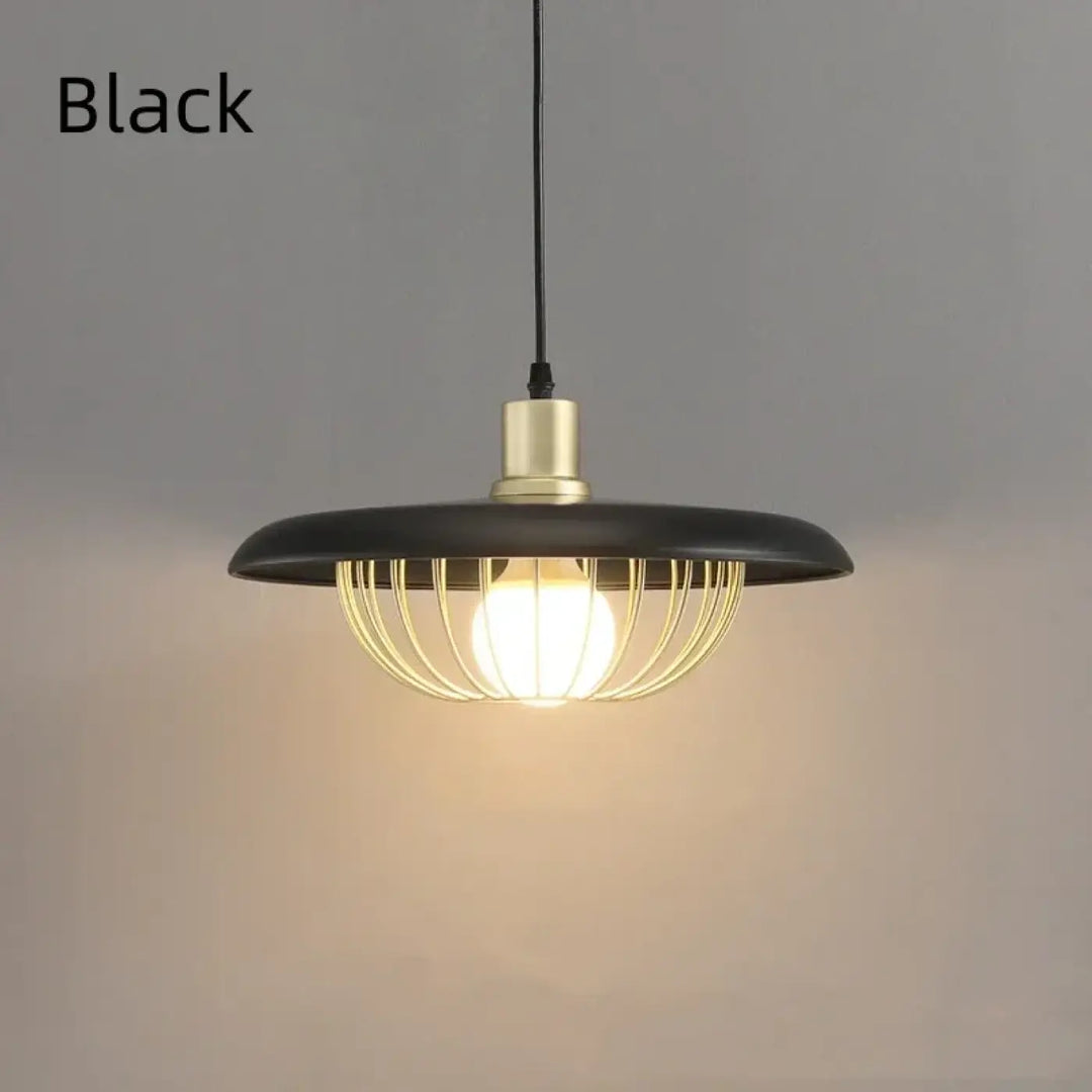 Suspension luminaire en bois et métal doré avec abat-jour rond chic