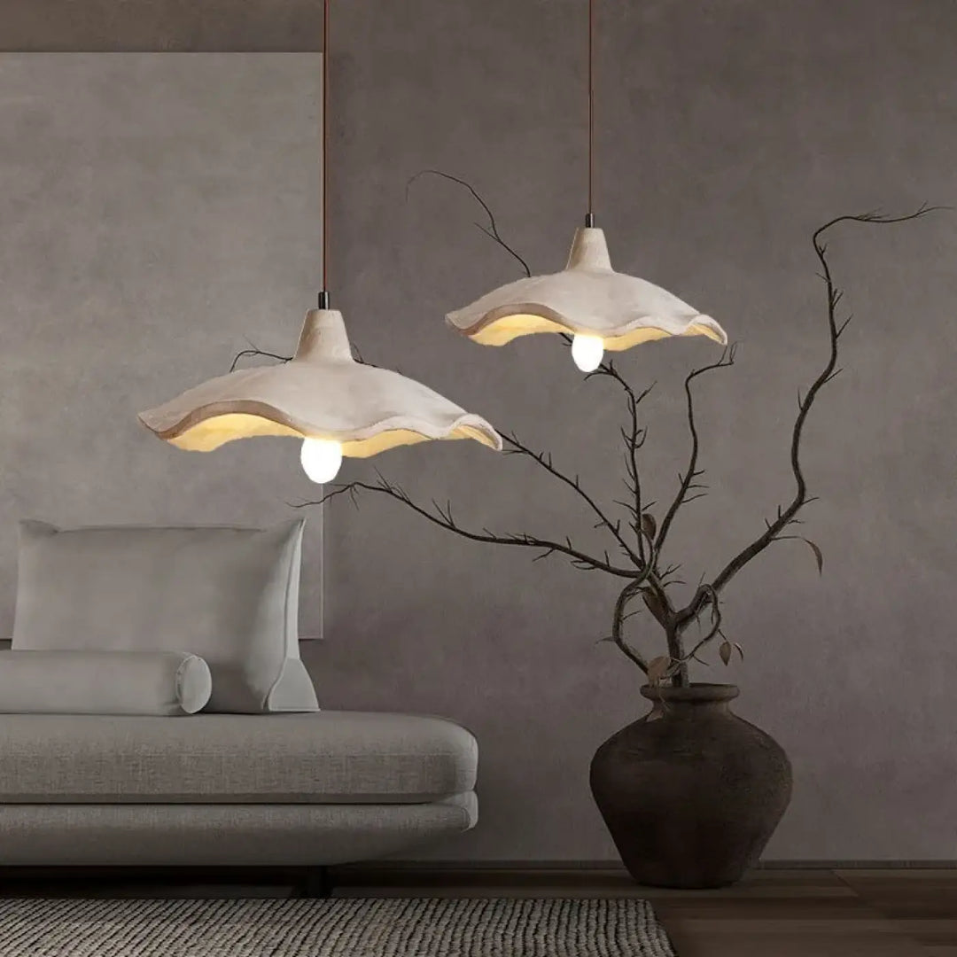 Suspension luminaire céramique blanc à forme ondulée moderne