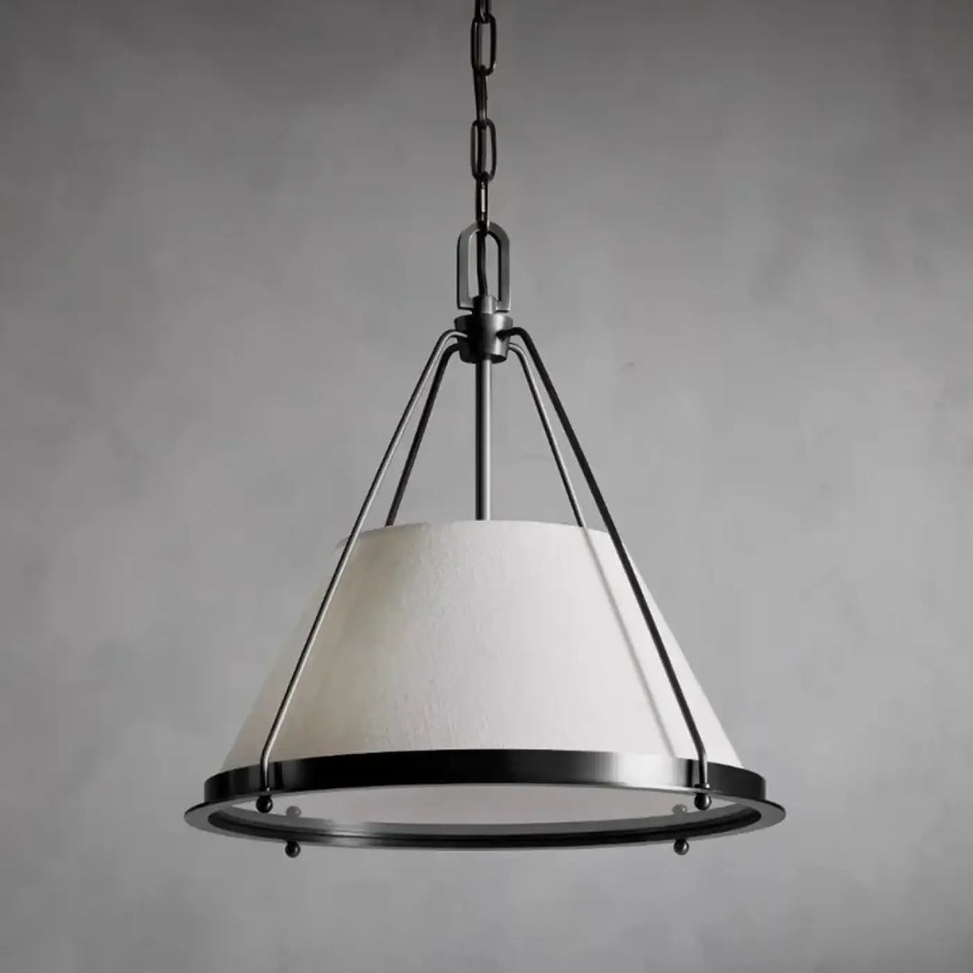 Suspension luminaire axon en métal noir avec abat-jour en tissu blanc et suspension chaîne pour un luminaire chic
