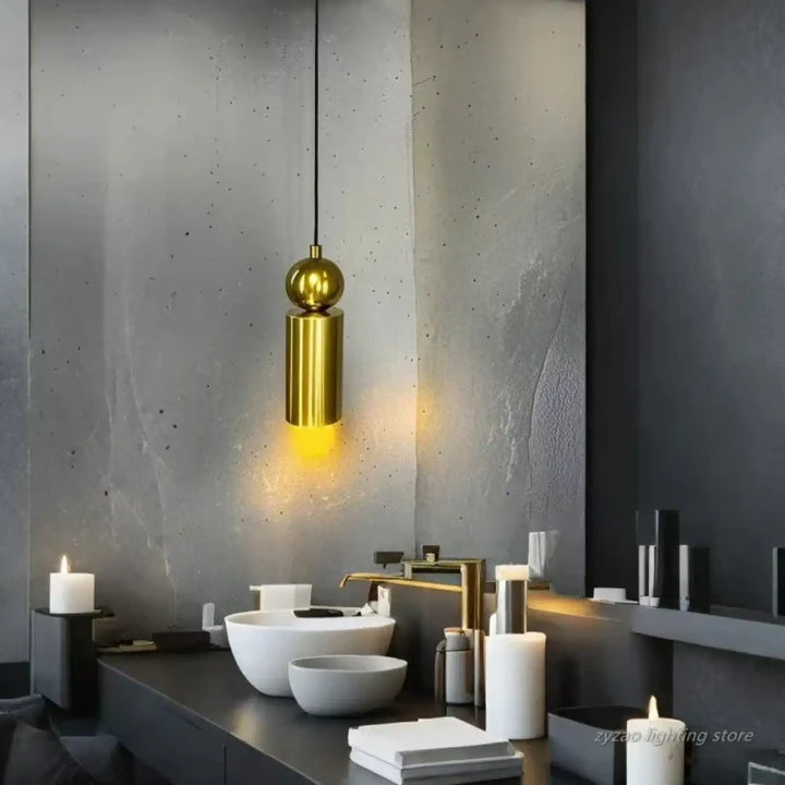 Suspension luminaire couleur doré burundy pour cuisine moderne

