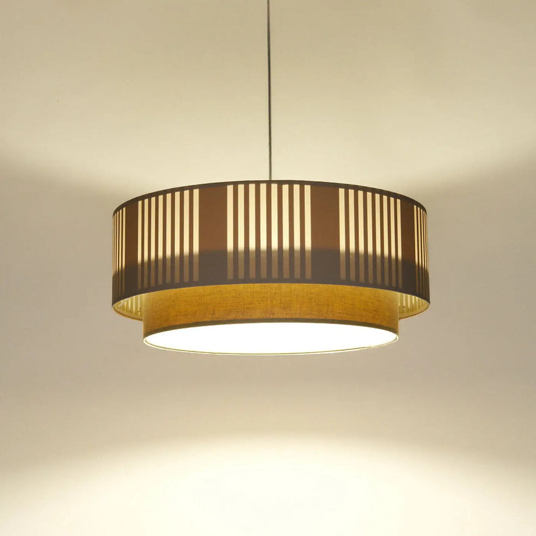 Suspension luminaire crème duo lami line avec abat-jour circulaire en tissu marron foncé et anneau doré intérieur lumineux