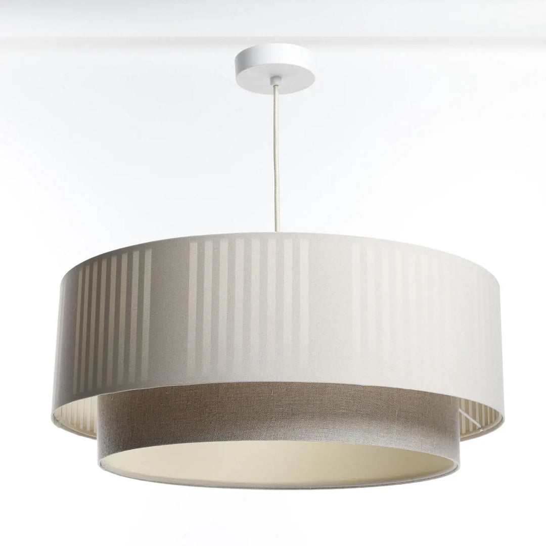 Suspension luminaire crème duo lami line avec abat-jour crème plissé et anneau métallique argenté texturé