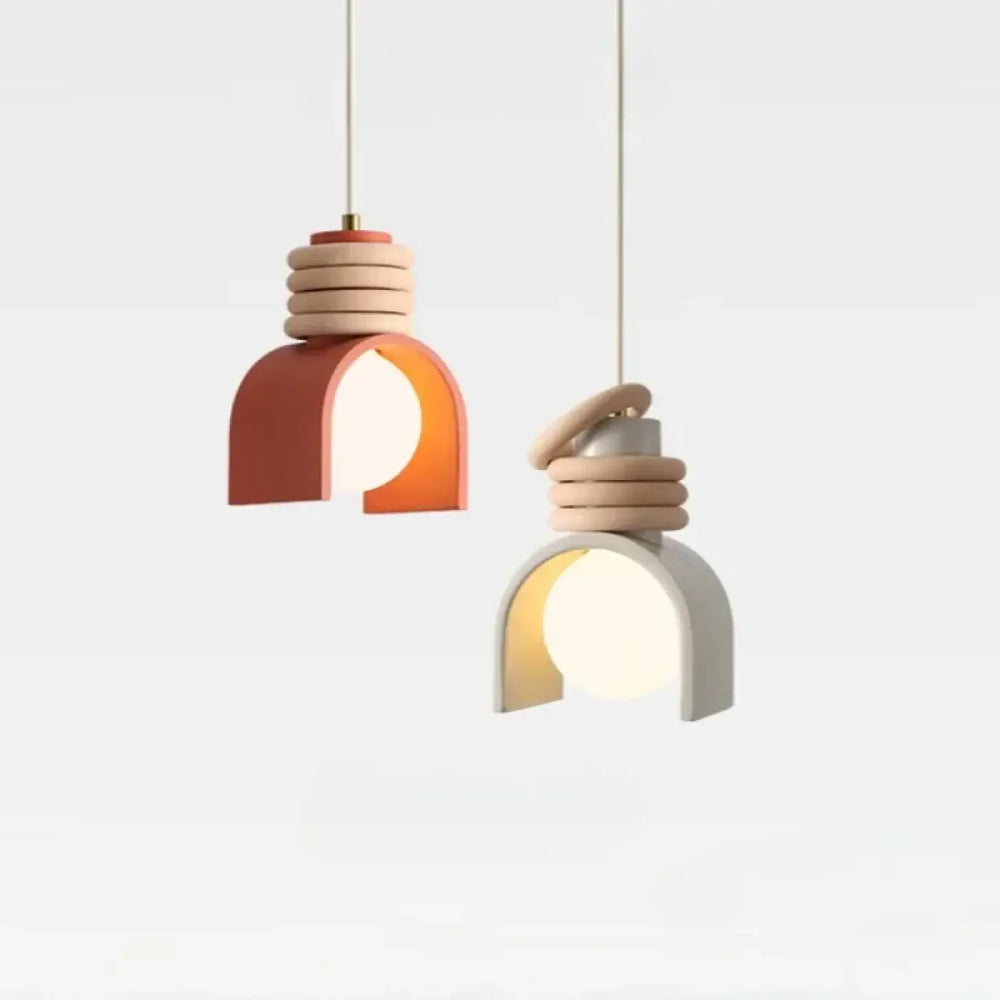 Suspension design archi résine et fer moderne chic