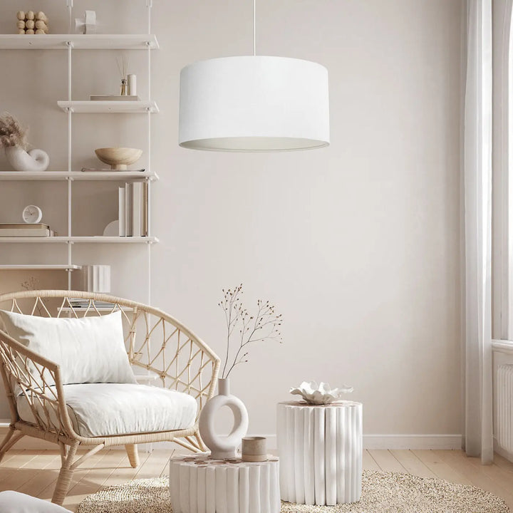 Suspension luminaire blanc crème blanc cylindrique avec un éclairage doux et diffus en lin bohème