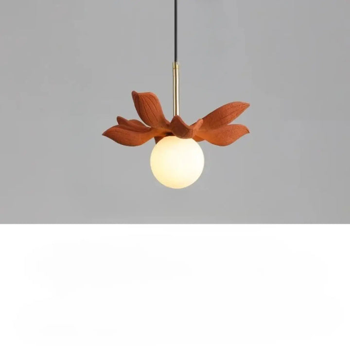 Suspension luminaire kalyx en céramique terracotta en forme de lotus avec globe en verre dépoli blanc