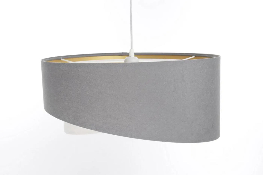 Suspension luminaire galaxy auric gris avec abat-jour ovale en tissu mat et reflets dorés subtils à lintérieur