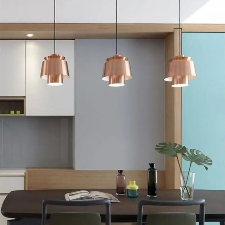 Suspension luminaire design moderne en métal coloré design