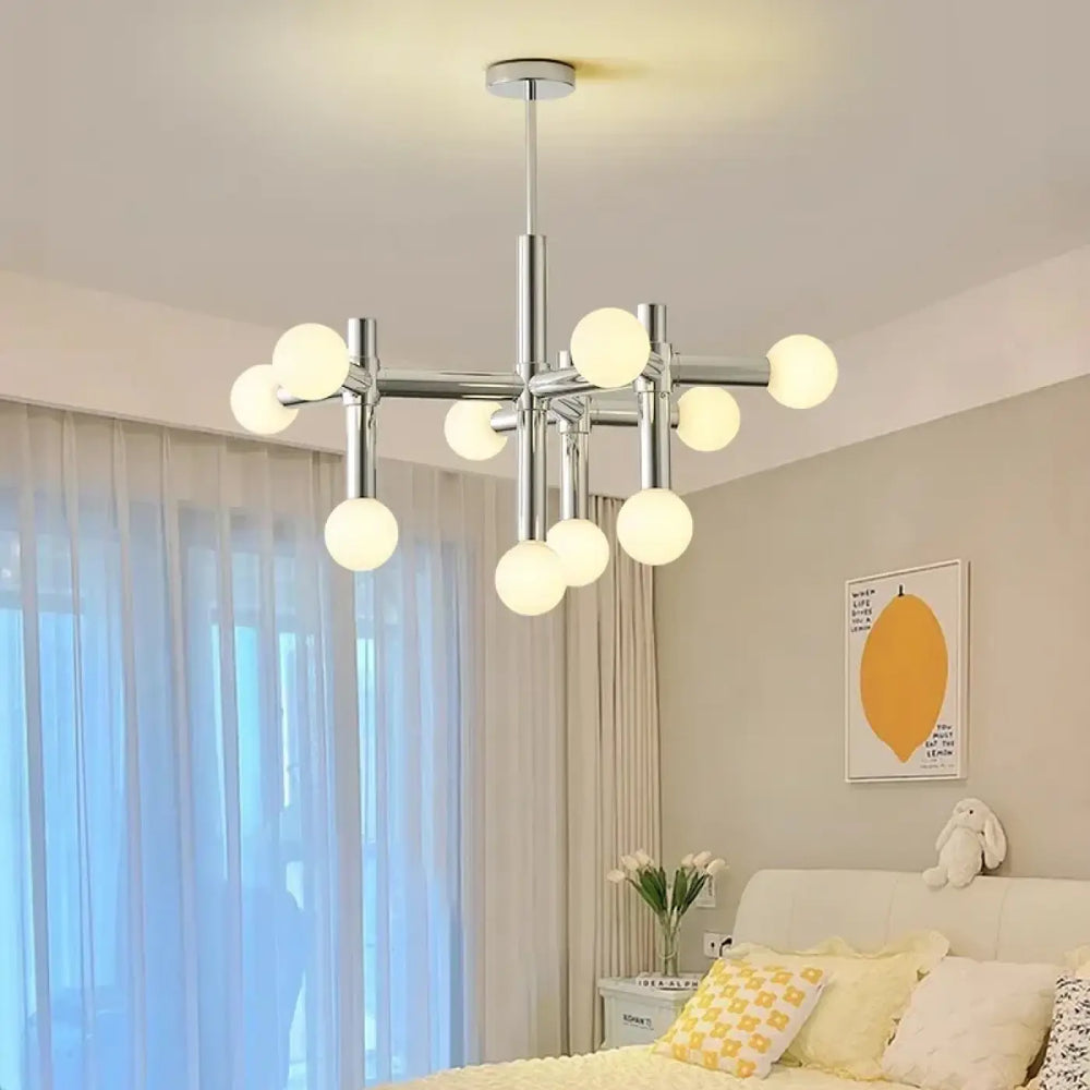 Suspension luminaire keiny en chrome moderne avec ampoules sphériques en verre dépoli disposées en design géométrique