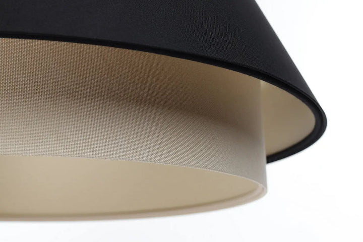 Suspension luminaire sensei noir avec abat-jour en tissu noir et doublure intérieure beige pour un luminaire design noir élégant