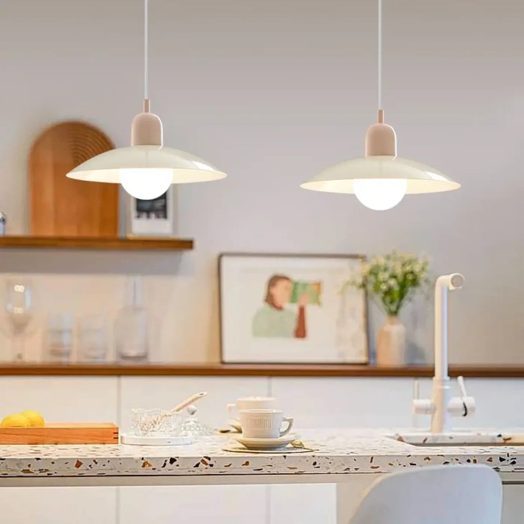 Suspension luminaire design nordique pour salle à manger élégante