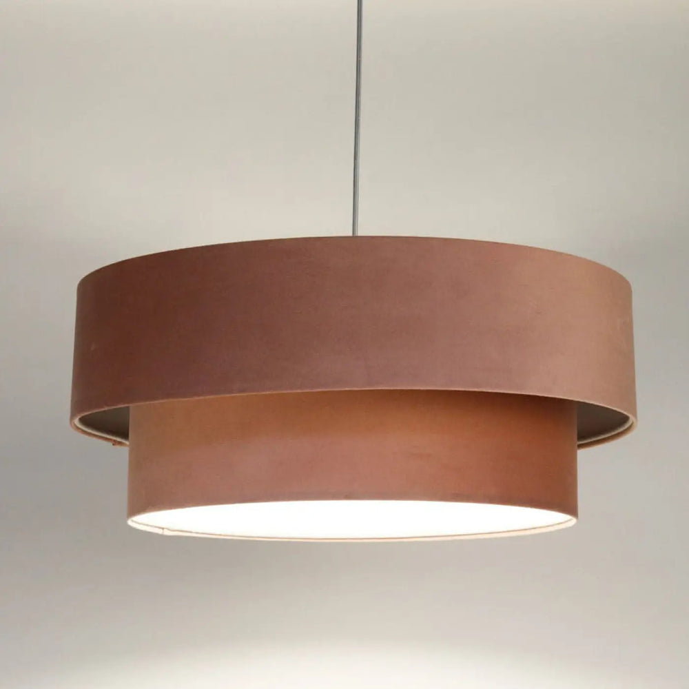 Suspension luminaire duo jasmin en cuivre avec double anneau et une lumière douce en rose poudré velours élégant