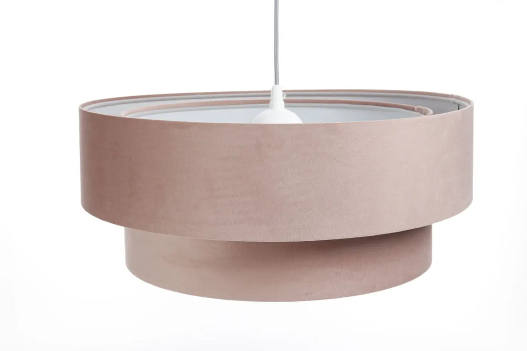 Suspension luminaire duo jasmin en velours élégant rose poudré avec anneaux circulaires concentriques et finition veloutée