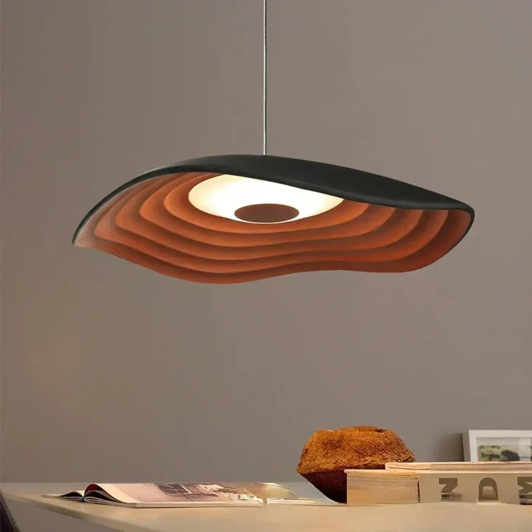 Suspension luminaire design sculptural effet bois moderne chic