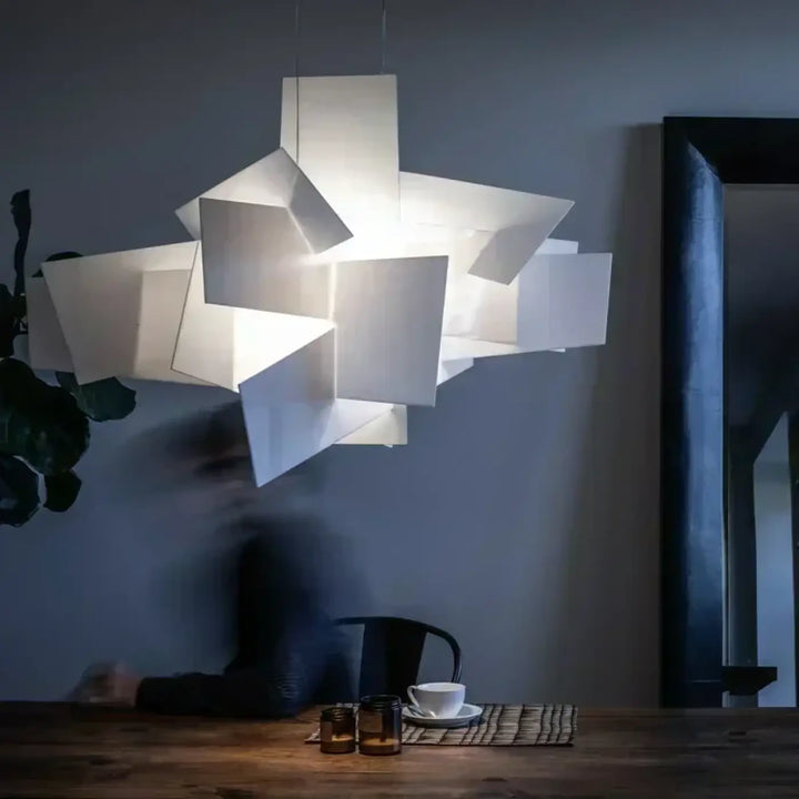 Suspension Luminaire Design Sculptural Rouge Ou Blanc Chic Élégant