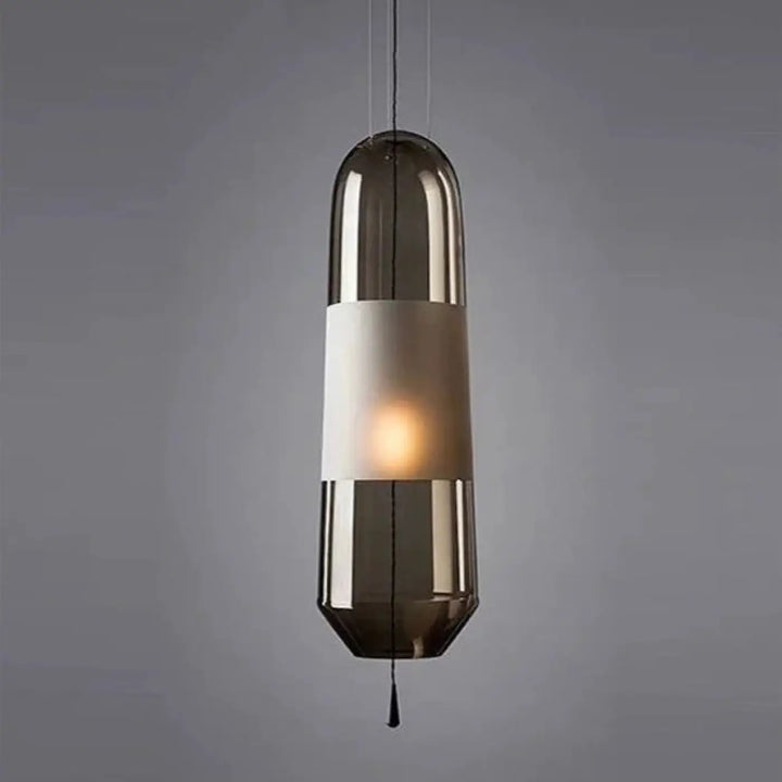Suspension luminaire oxya cylindrique élégante avec finition métallique et bande en verre dépoli