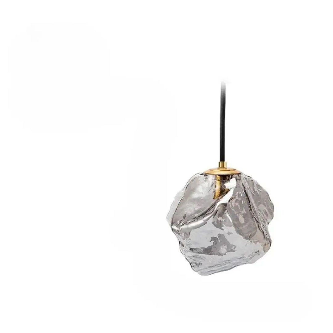 Suspension luminaire molty en verre façonné translucide avec fixation métal doré et cordon noir design élégant